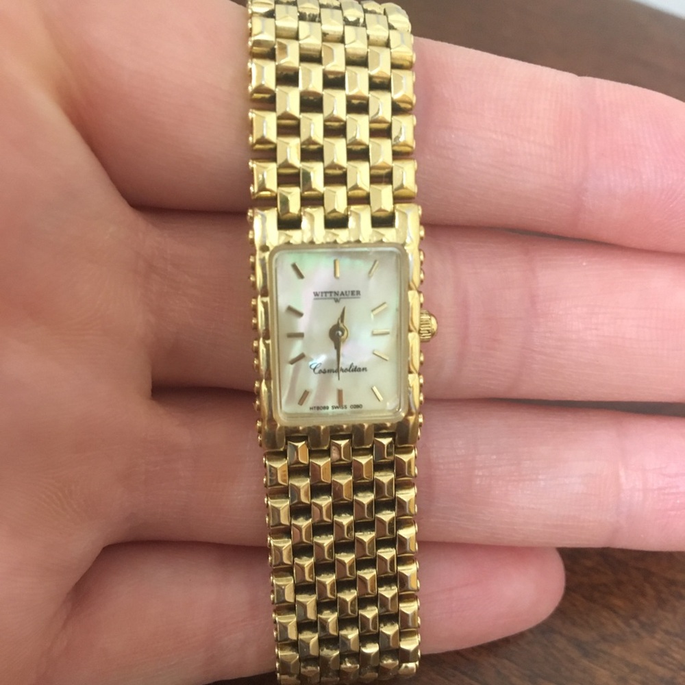 WITTNAUER Cosmopolitan Vintage Womens Gold Swiss Watch